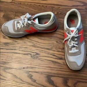 Stylish barely worn newbalances
